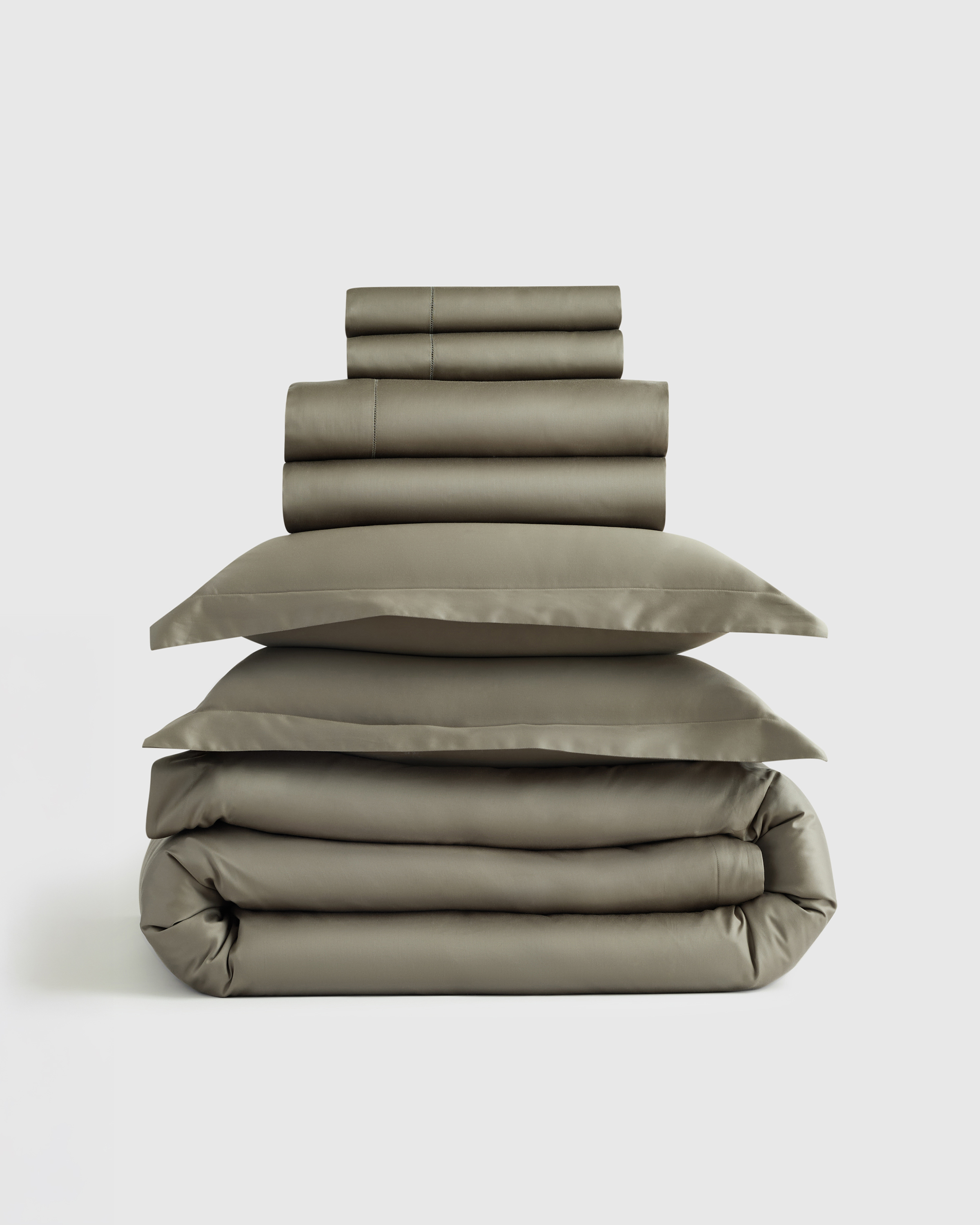 Signature Giza Cotton Sateen Deluxe Bedding Bundle