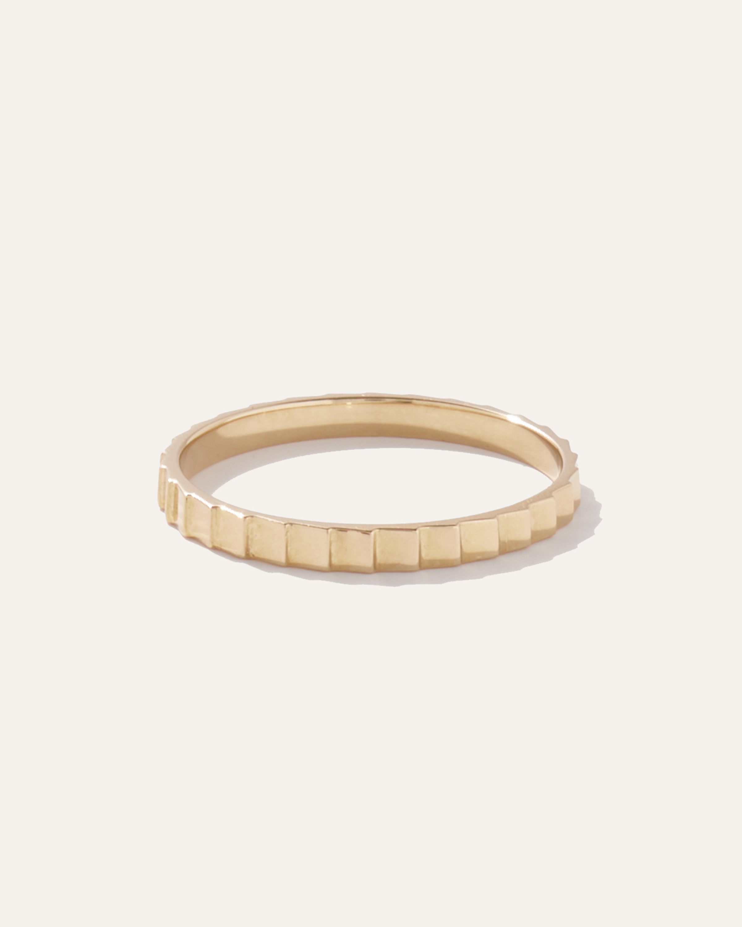 14k Gold Ridge Band
